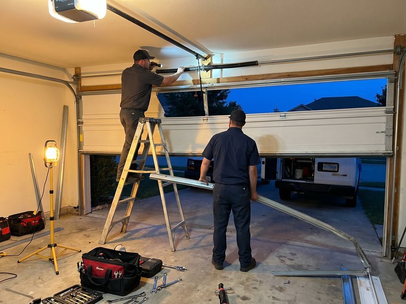 Emergency Garage Door Repair by Stonegate of Rockville